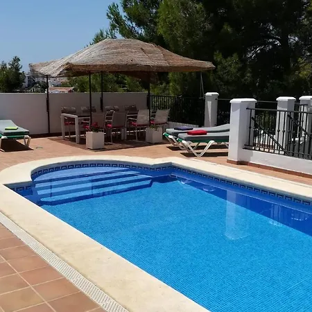 Burriana Holiday Apartments Nerja Exterior foto